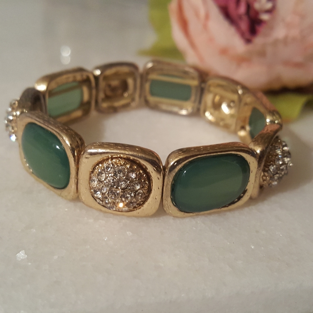 ✔Jade & Gold Bracelet